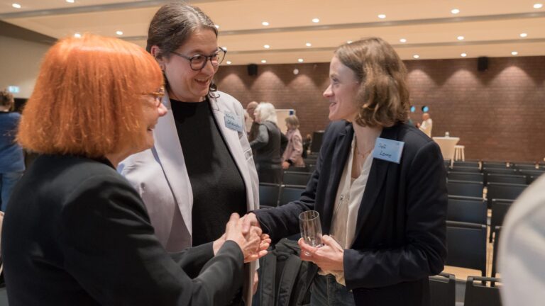 ... Dissertationen ist geschafft!